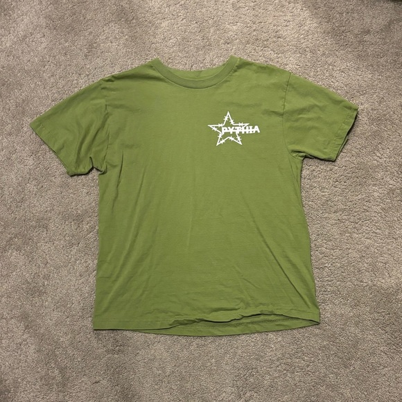 Graphic T-shirt - Picture 1 of 2